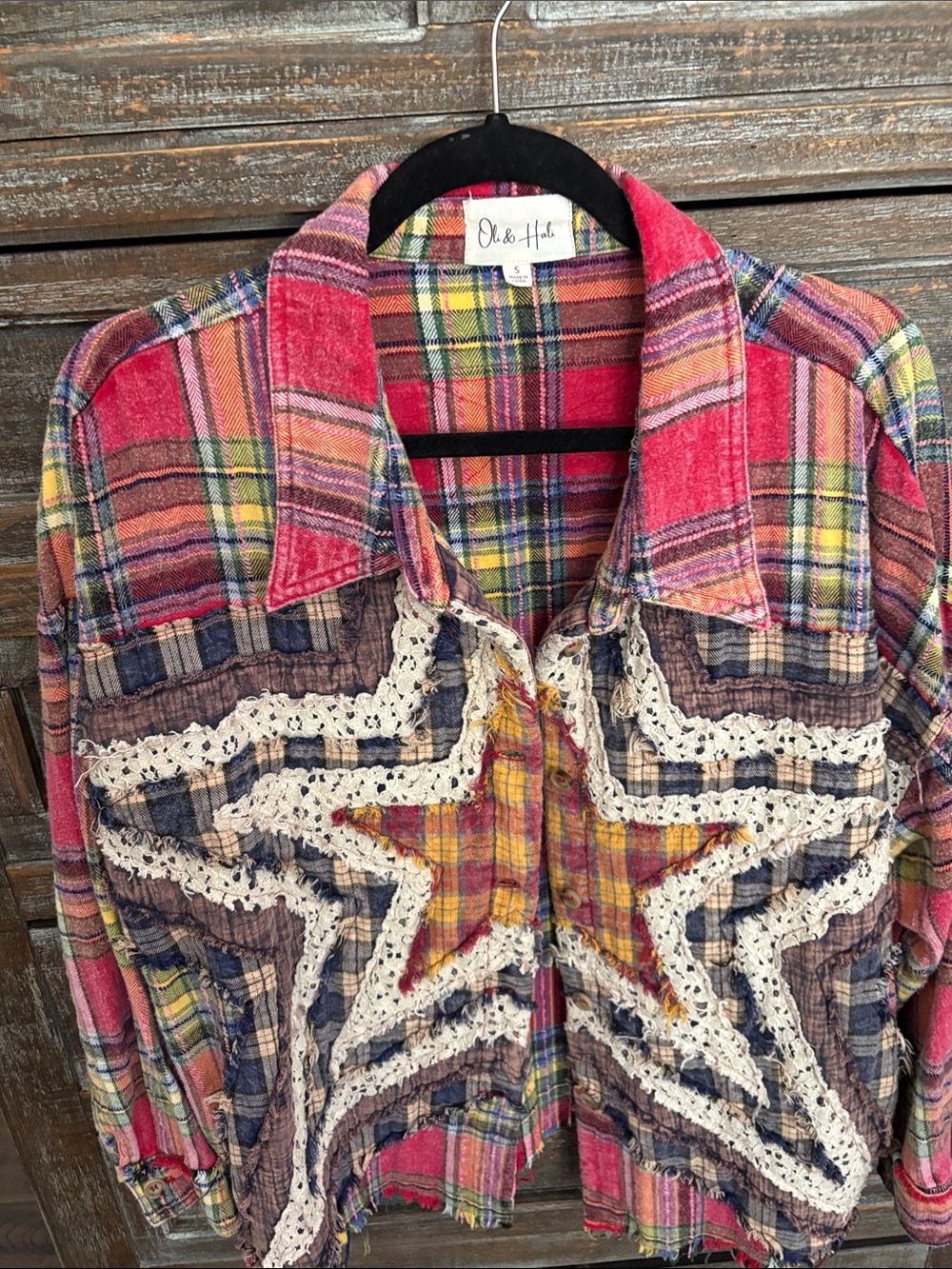 Oli & Hali Multicolor Plaid Button-Down Shirt with Crochet Star - Picture 4 of 8
